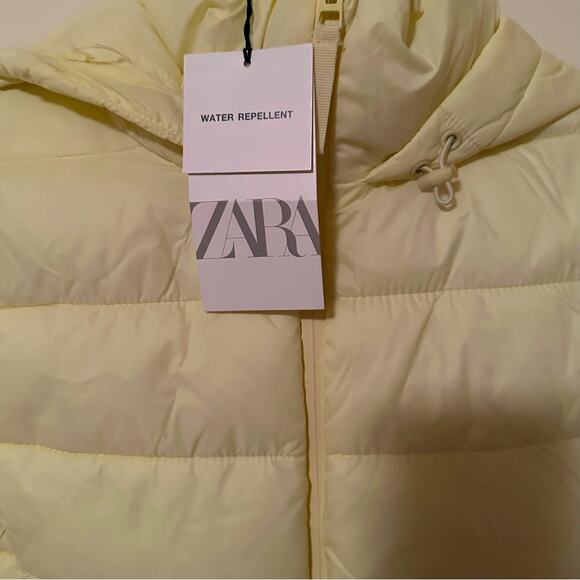 ZARA Women's Short Yellow Hooded Puffer Jacket New Medium - Picture 6 of 9
